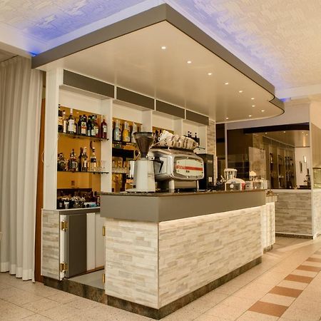 Hotel Lydia Cervia Bagian luar foto
