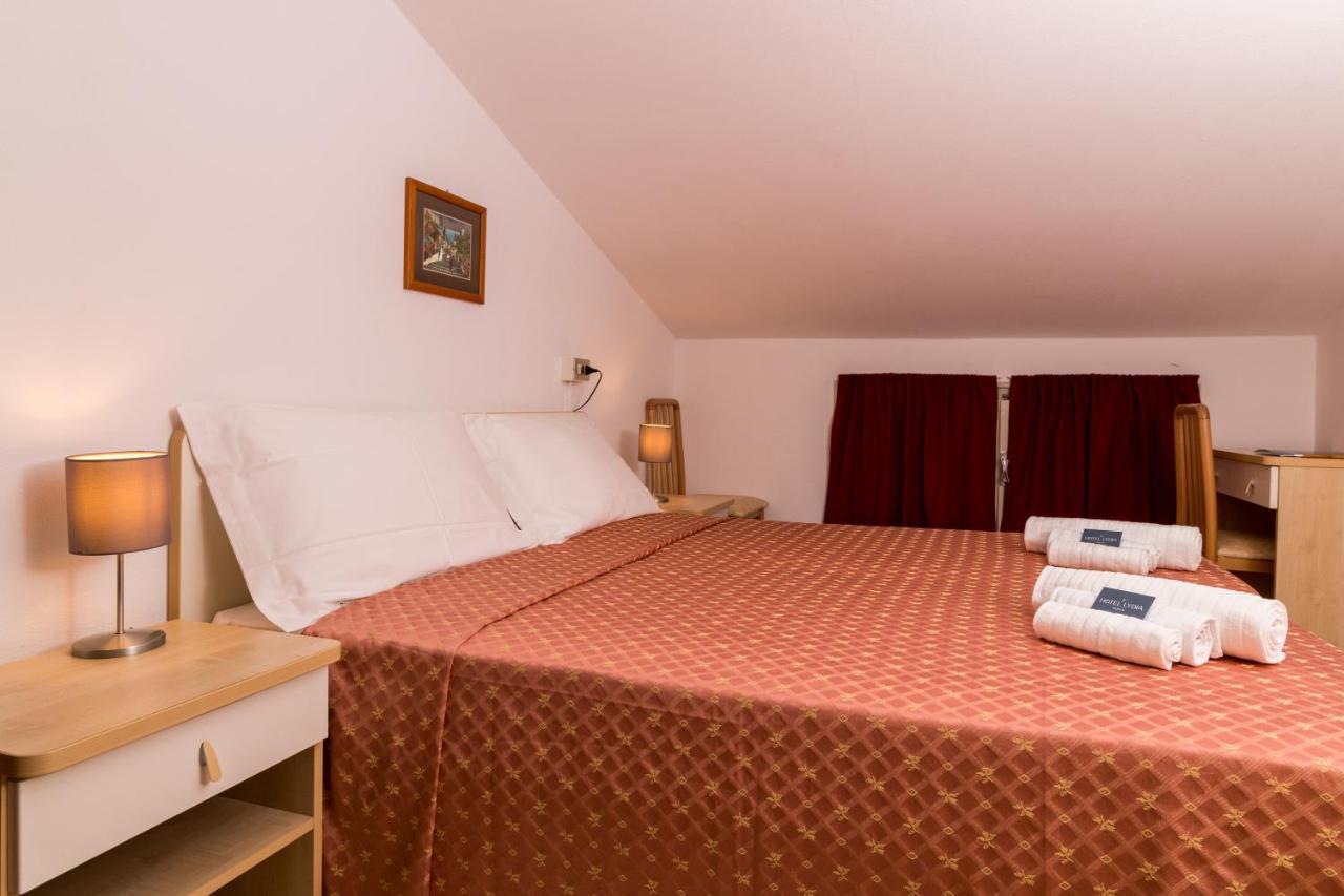 Hotel Lydia Cervia Bagian luar foto