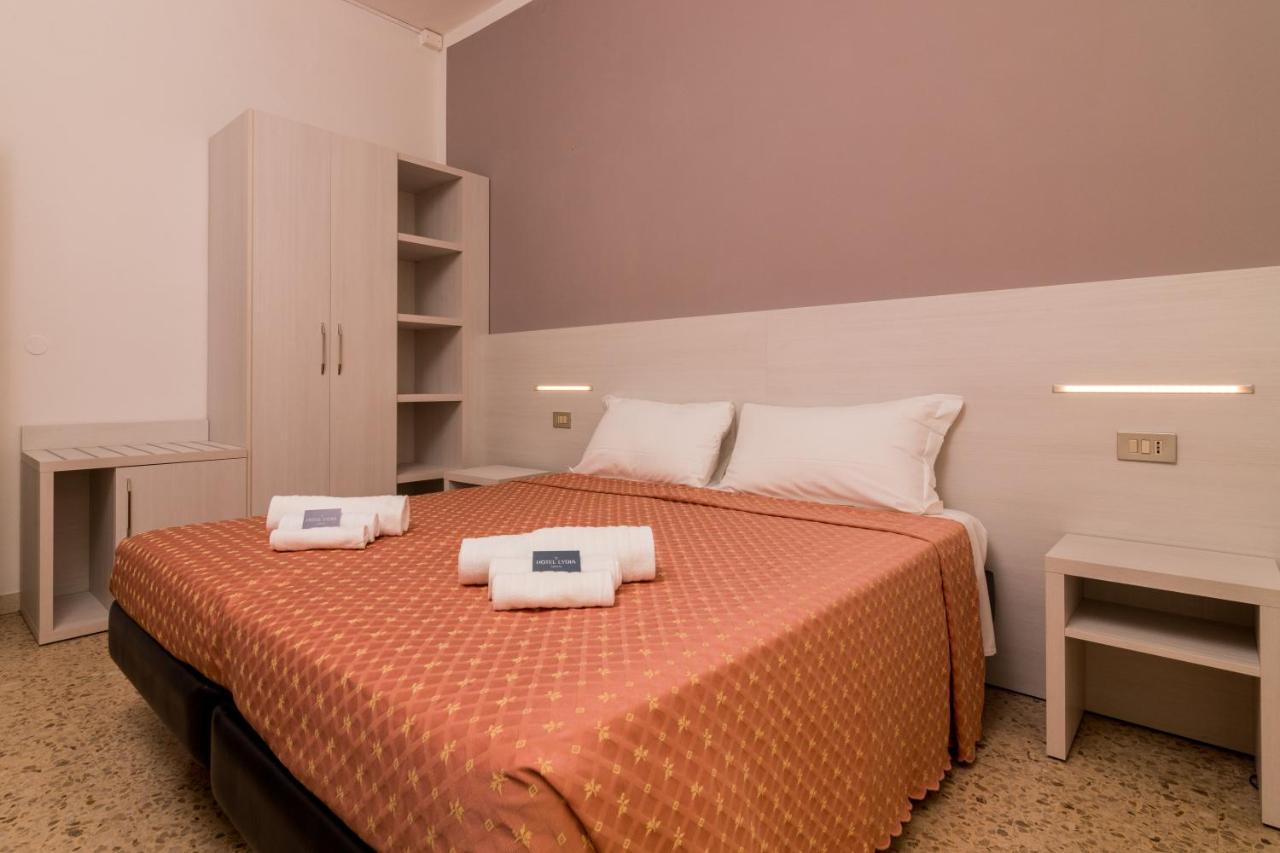 Hotel Lydia Cervia Bagian luar foto